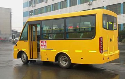 校车